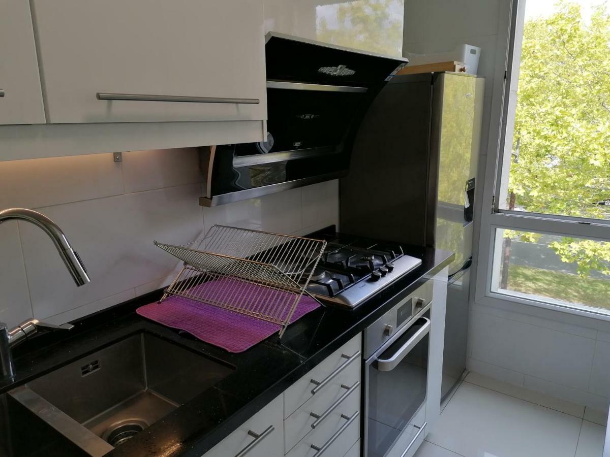 Beautiful T4 Appartement 8 Personnes Proche Disney Parking Prive Bussy-Saint-Georges Exteriör bild